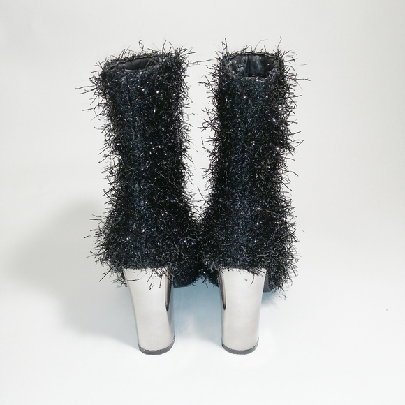 Cape Robbin Black women Boots - Picture 2 of 8